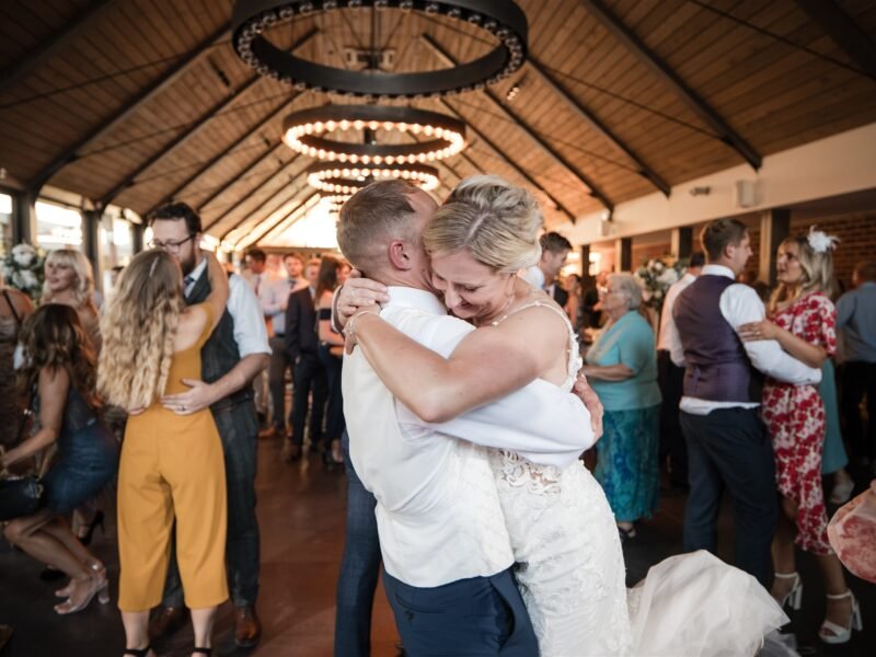 La Moderna - 8hrs wedding photography cover